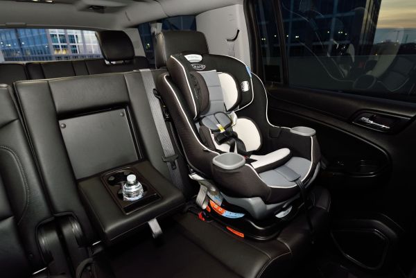 Sièges auto ajustables pour sécurité des enfants jusqu'à 12 ans